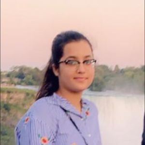 Meet your Posher, Ayesha